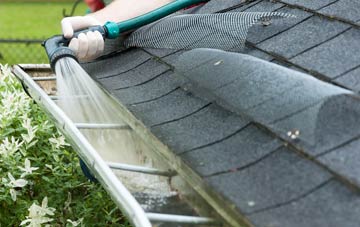 Mountnessing gutter cleaning costs